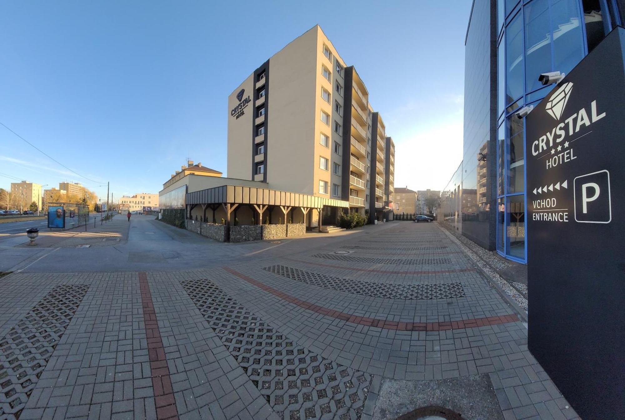 Hotel Crystal Košice Esterno foto